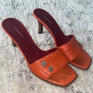 Burberry Orange Vero Cuoio Heel